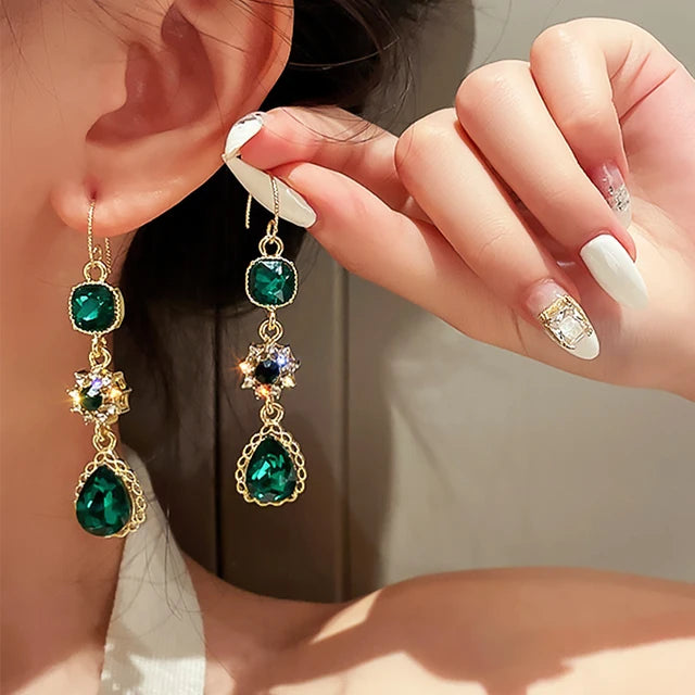 Boucles d'oreilles pendantes à pampilles à long fil pour femmes, barre de périphérie brillante vintage, document en or, bijoux à la mode, nouveau